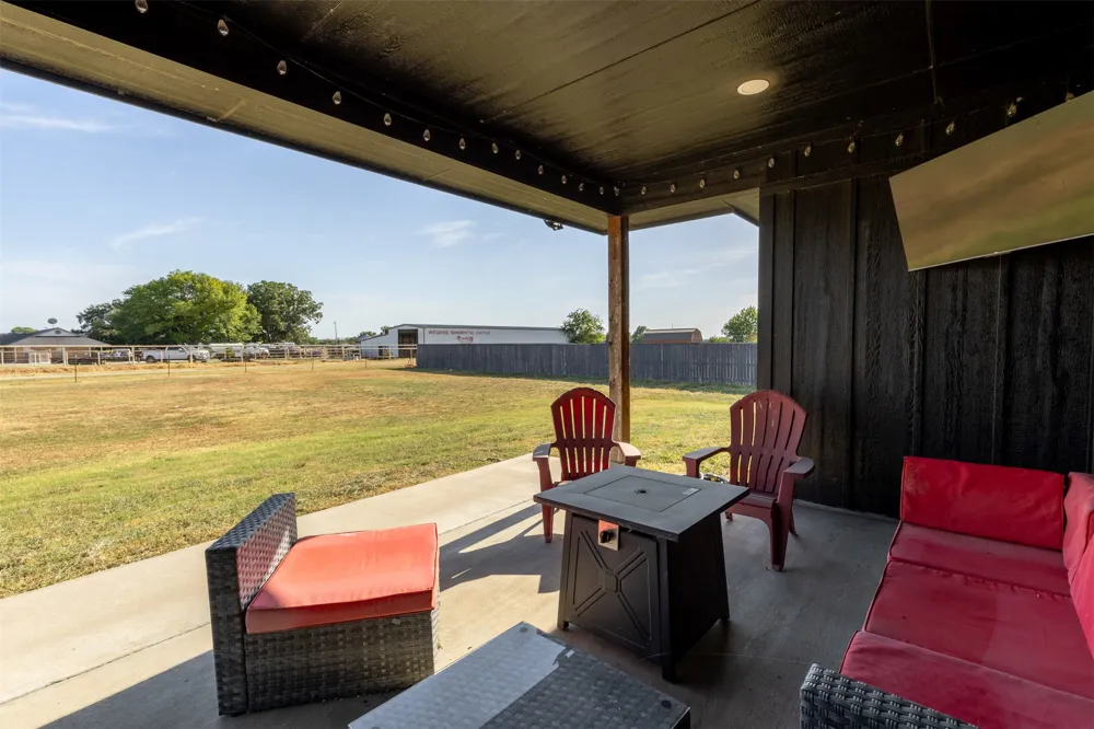 33 Bull Run Calera, OK 74730