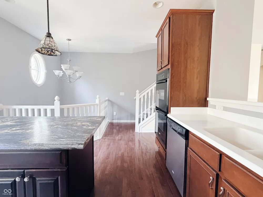 11910 Riley Drive #4 Zionsville, IN 46077