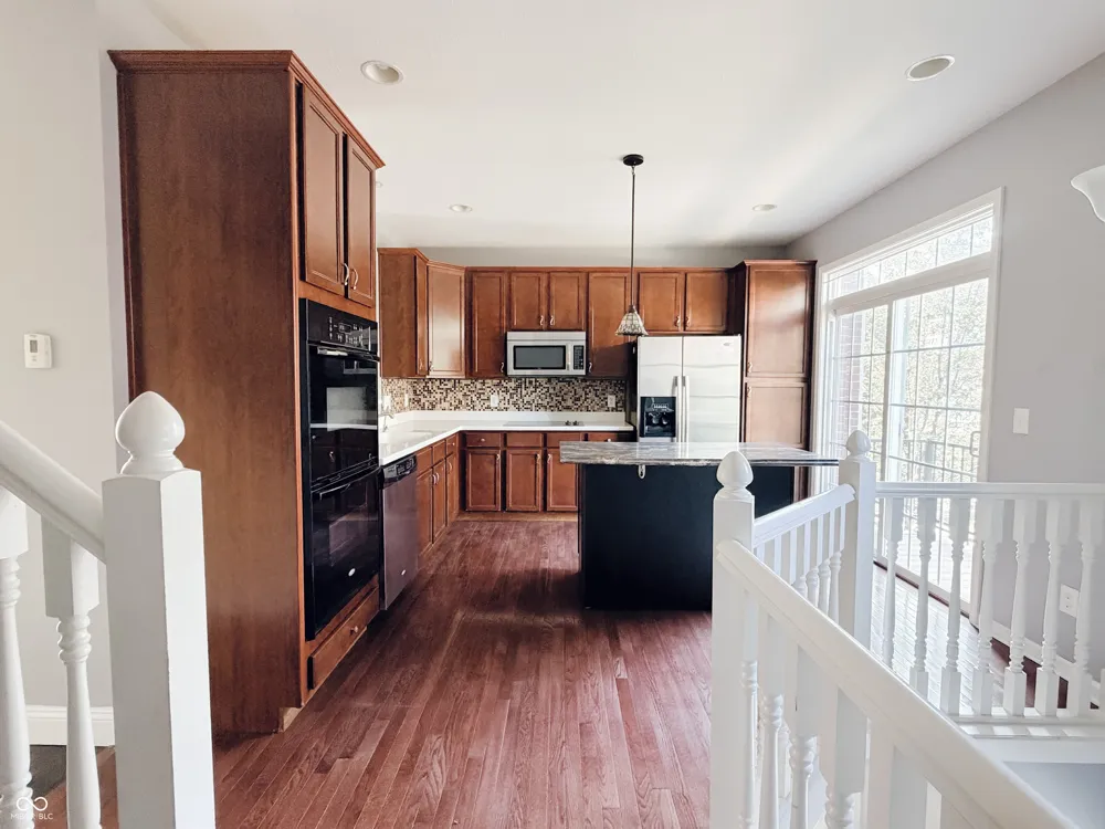 11910 Riley Drive #4 Zionsville, IN 46077