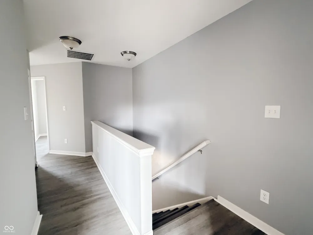 11910 Riley Drive #4 Zionsville, IN 46077