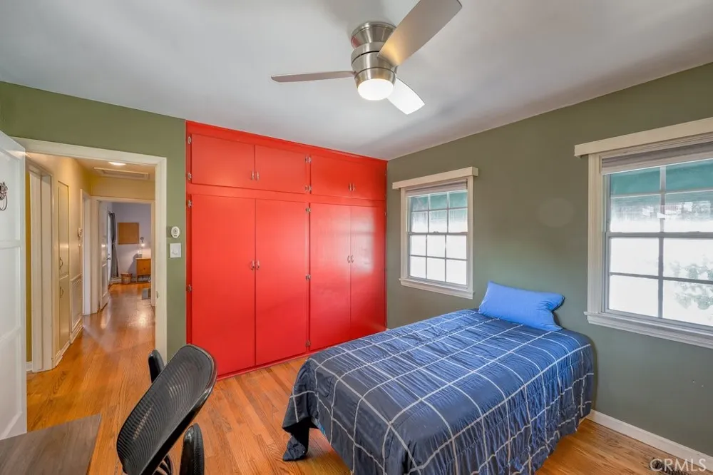 2644 Mary Street La Crescenta, CA 91214