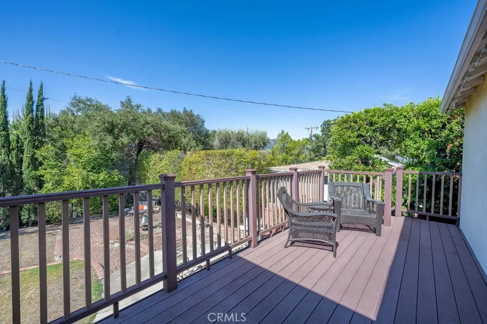 2644 Mary Street La Crescenta, CA 91214