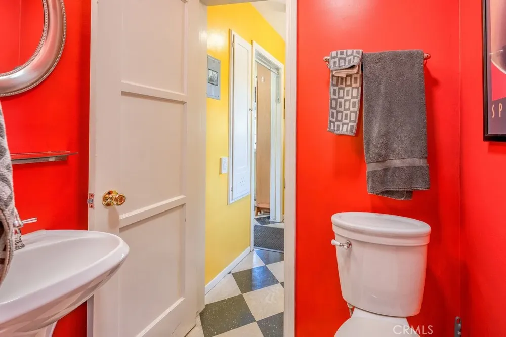 2644 Mary Street La Crescenta, CA 91214
