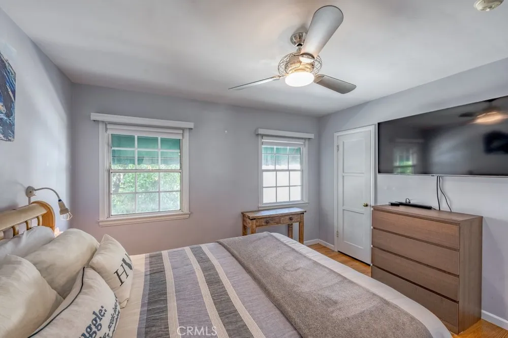 2644 Mary Street La Crescenta, CA 91214
