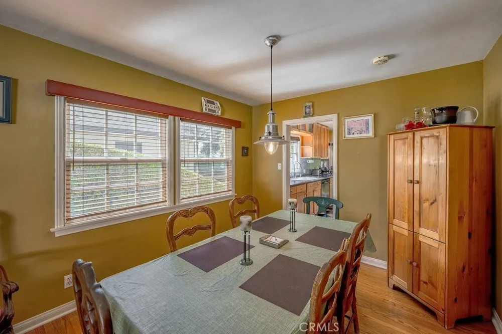 2644 Mary Street La Crescenta, CA 91214