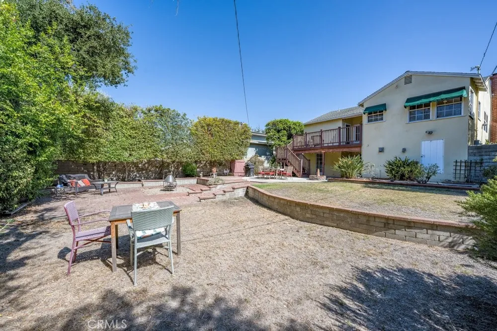 2644 Mary Street La Crescenta, CA 91214