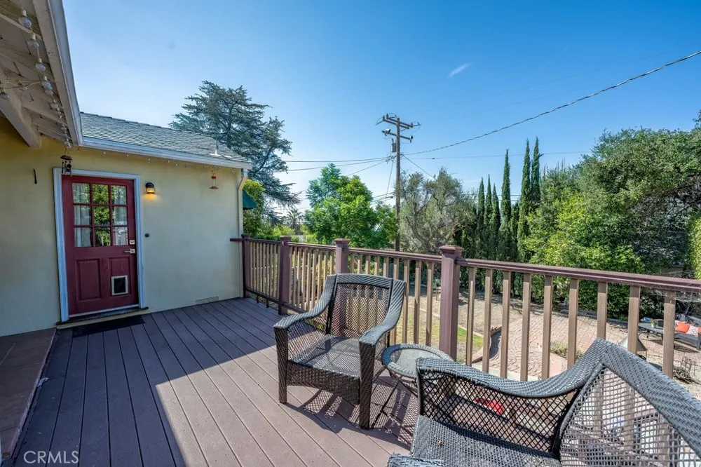 2644 Mary Street La Crescenta, CA 91214