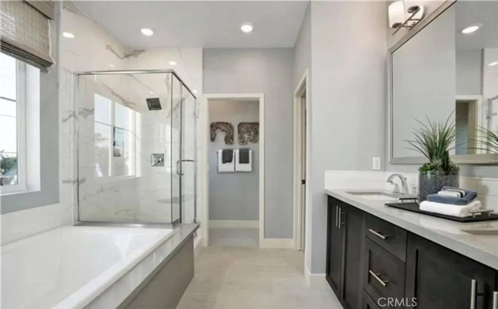9889 Bria Lane Garden Grove, CA 92844