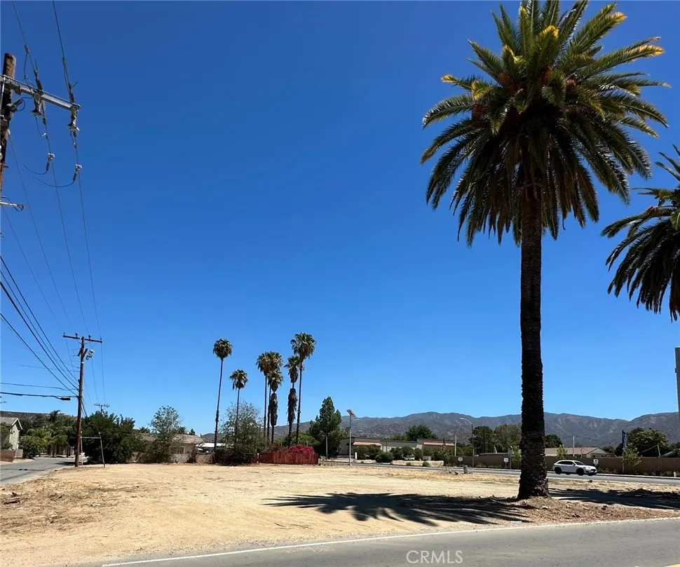 Lakeshore Lake Elsinore, CA 92530