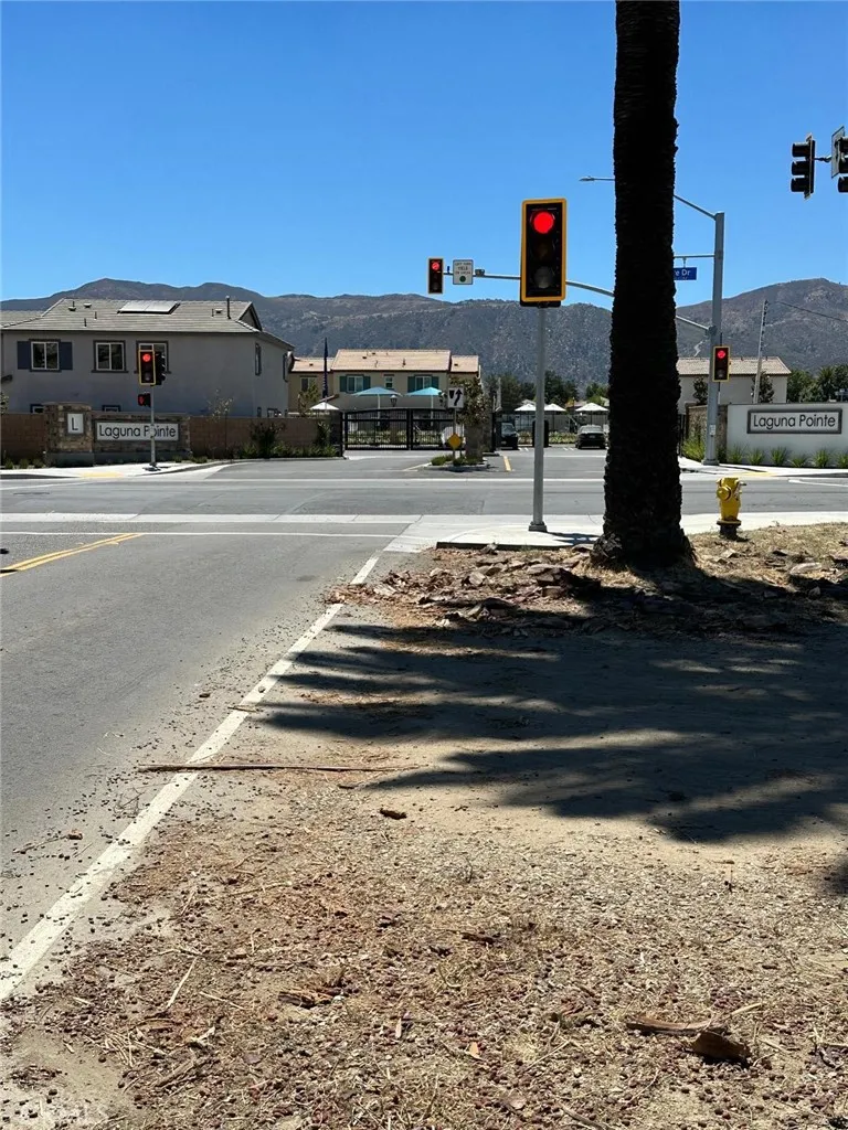Lakeshore Lake Elsinore, CA 92530