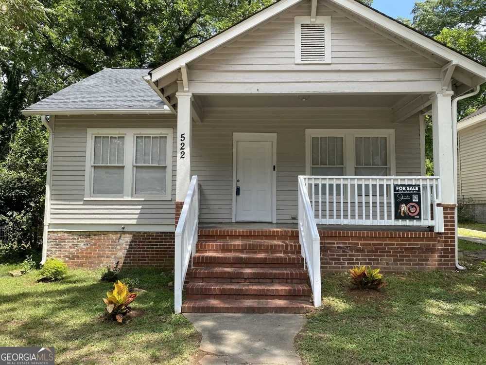 522 N 8th ST Griffin, GA 30223