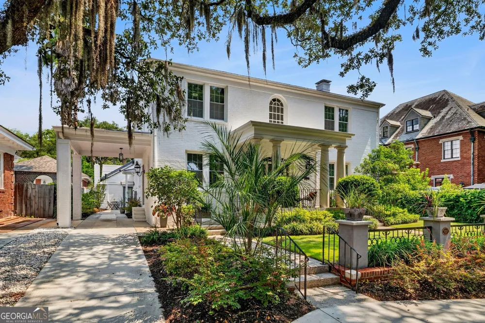 38 Washington AVE Savannah, GA 31405