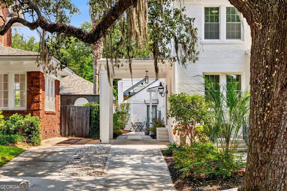 38 Washington AVE Savannah, GA 31405