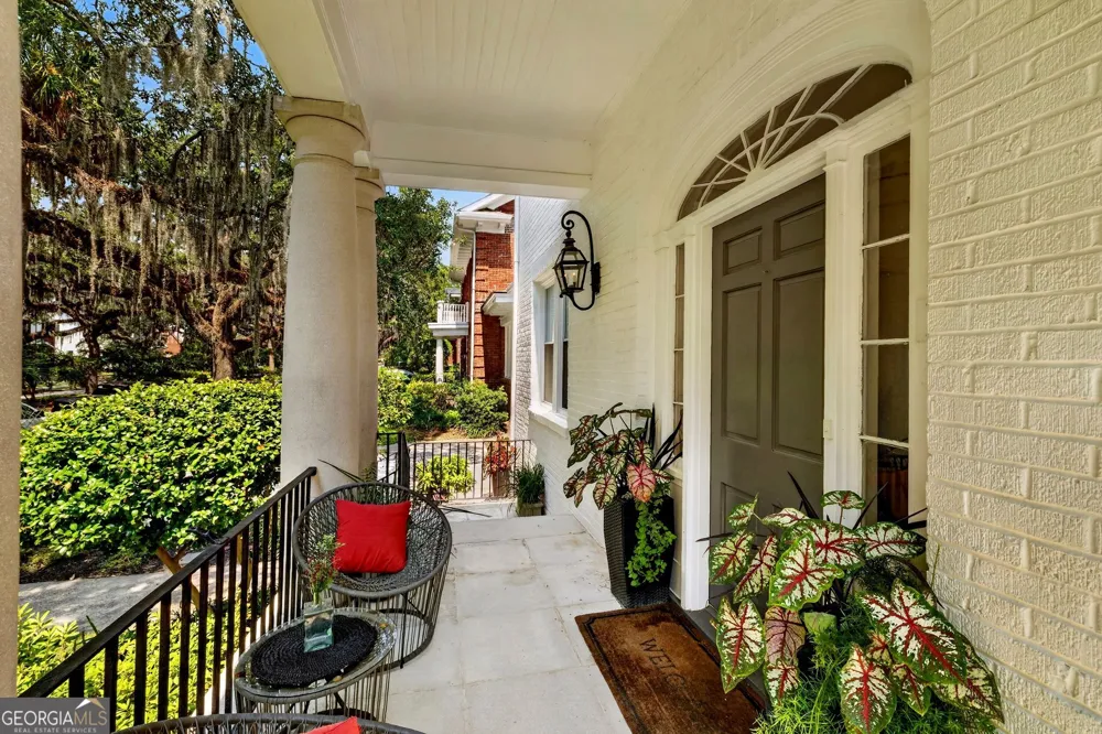 38 Washington AVE Savannah, GA 31405