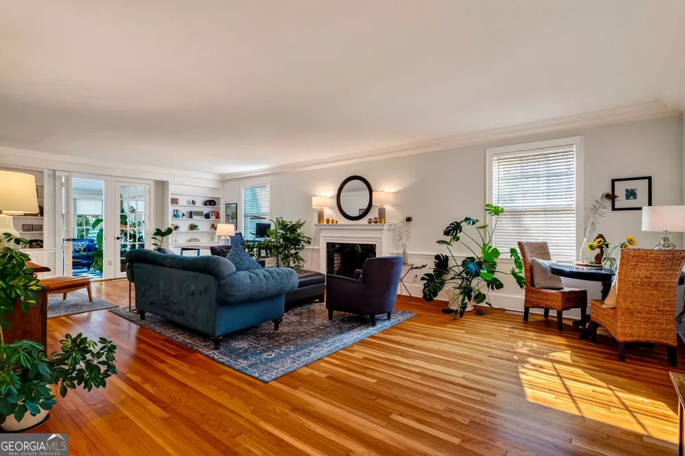 38 Washington AVE Savannah, GA 31405