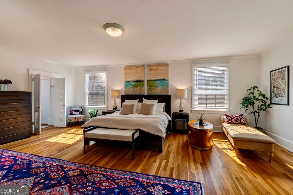 38 Washington AVE Savannah, GA 31405