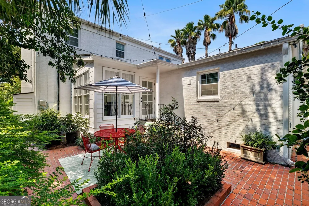 38 Washington AVE Savannah, GA 31405