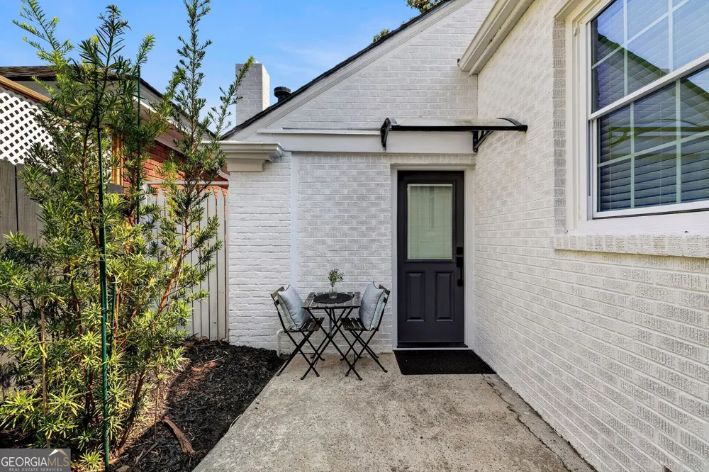 38 Washington AVE Savannah, GA 31405
