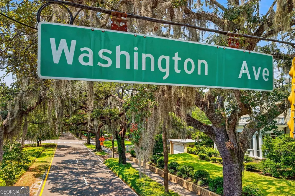 38 Washington AVE Savannah, GA 31405