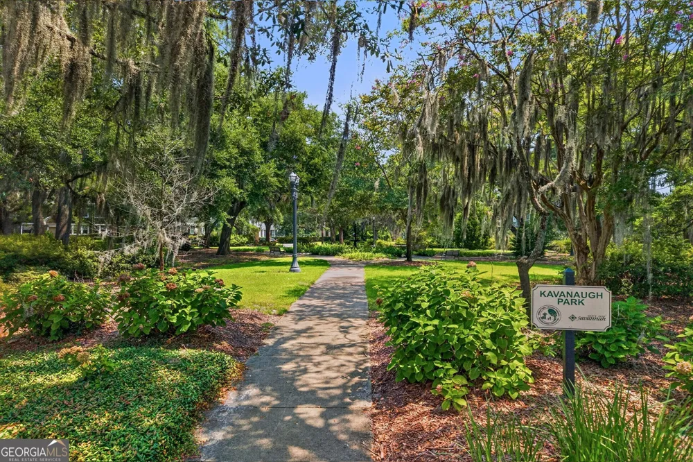 38 Washington AVE Savannah, GA 31405