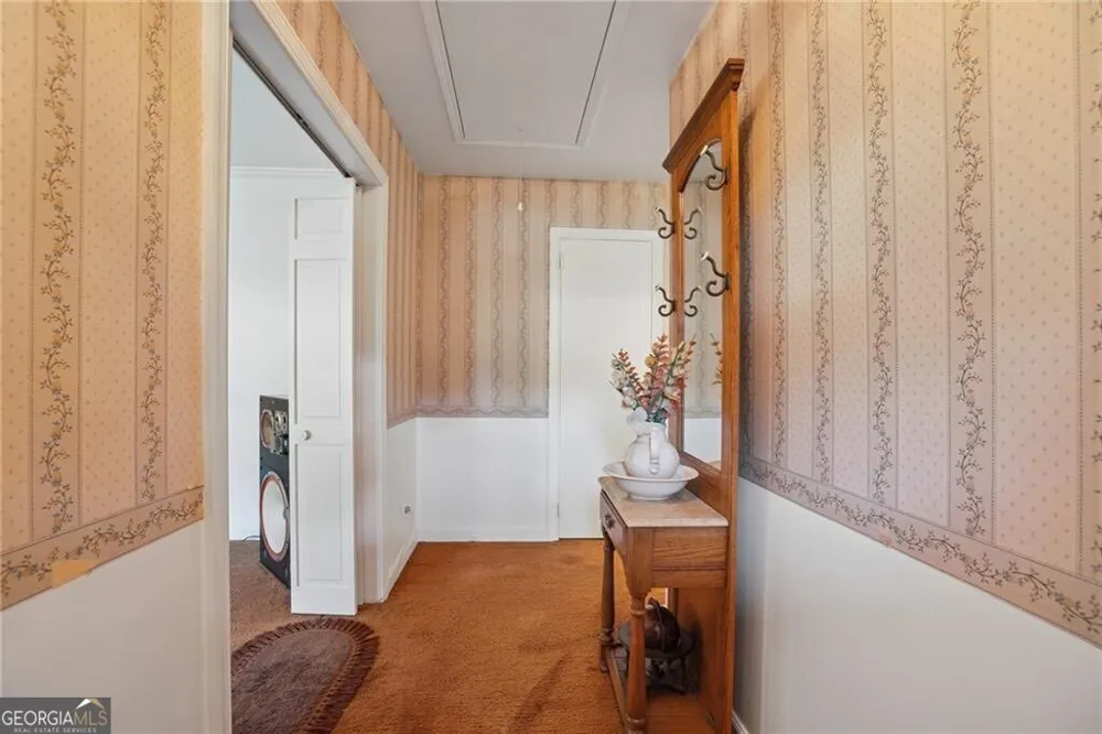 294 Elden DR Sandy Springs, GA 30342