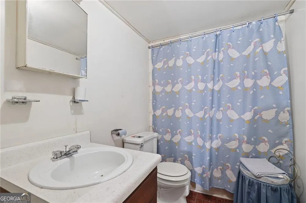 294 Elden DR Sandy Springs, GA 30342