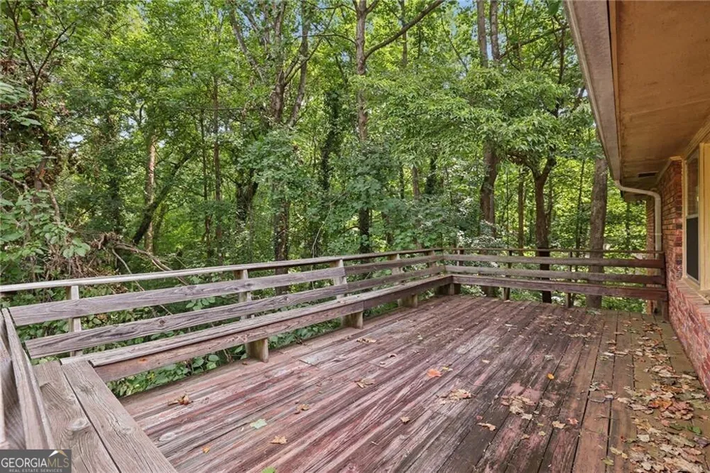294 Elden DR Sandy Springs, GA 30342