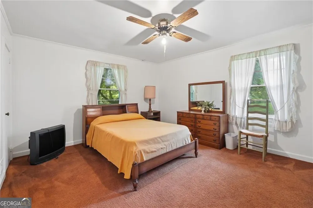 294 Elden DR Sandy Springs, GA 30342