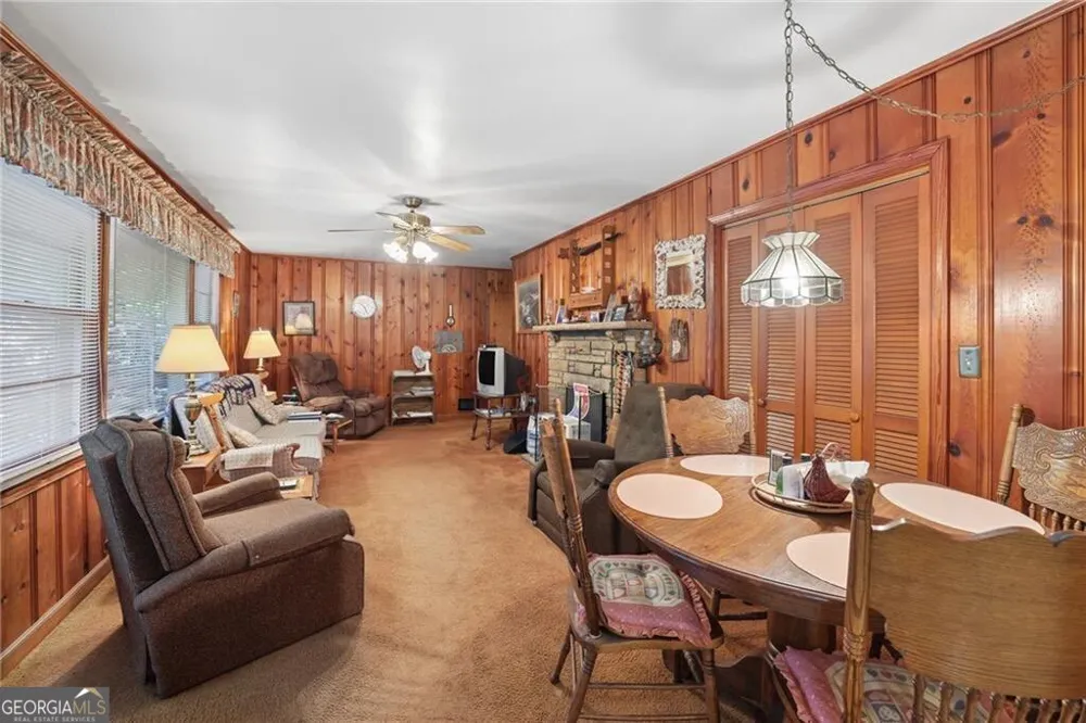 294 Elden DR Sandy Springs, GA 30342