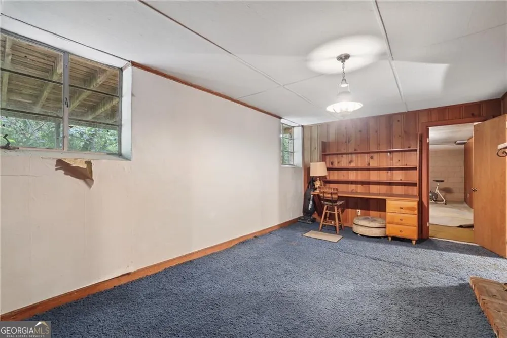 294 Elden DR Sandy Springs, GA 30342