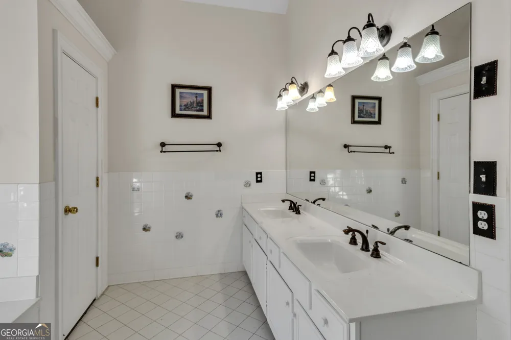 362 Bridgebrook LN SW Smyrna, GA 30082