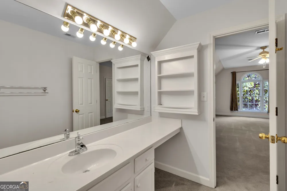 362 Bridgebrook LN SW Smyrna, GA 30082