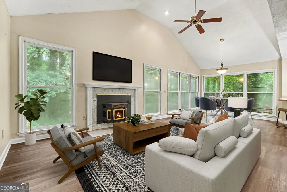 6160 Picketts RDG NW Acworth, GA 30101