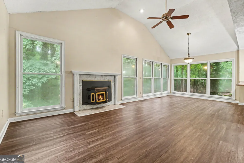 6160 Picketts RDG NW Acworth, GA 30101