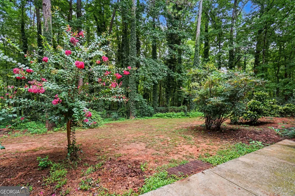 6160 Picketts RDG NW Acworth, GA 30101