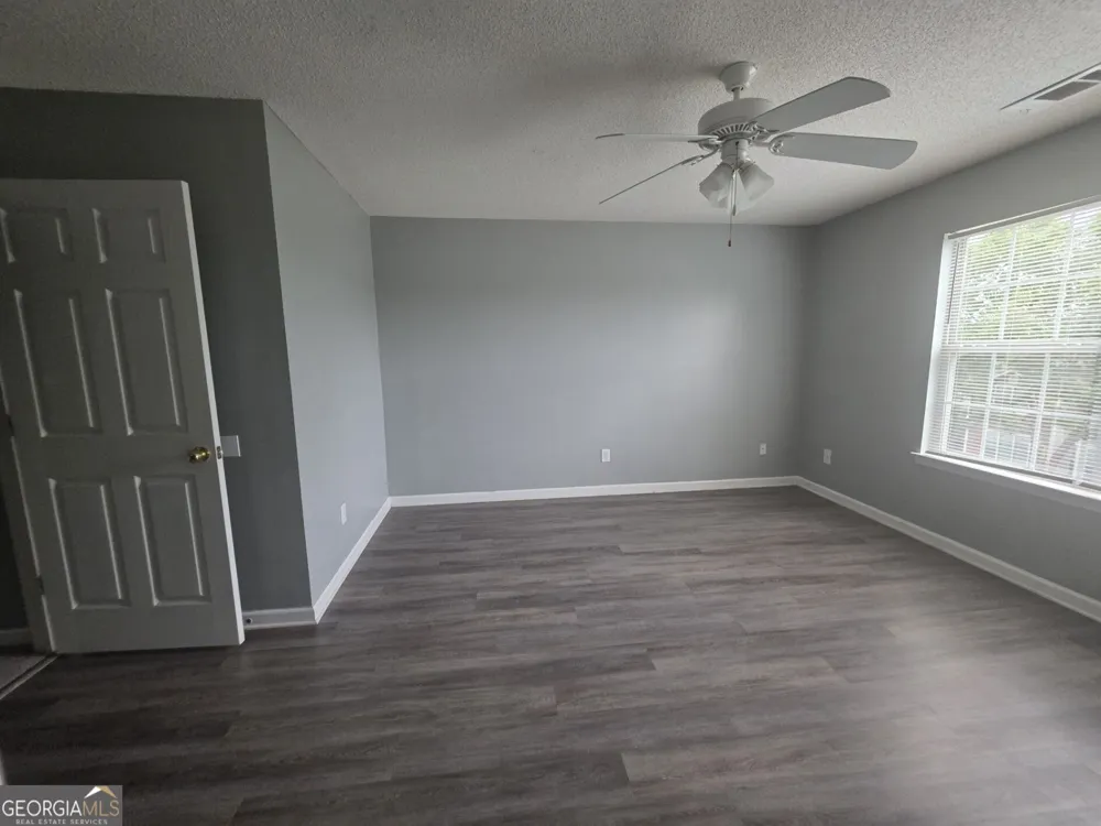 132 Hawkeye LN Conyers, GA 30012