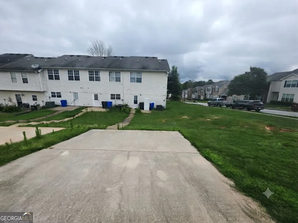 132 Hawkeye LN Conyers, GA 30012