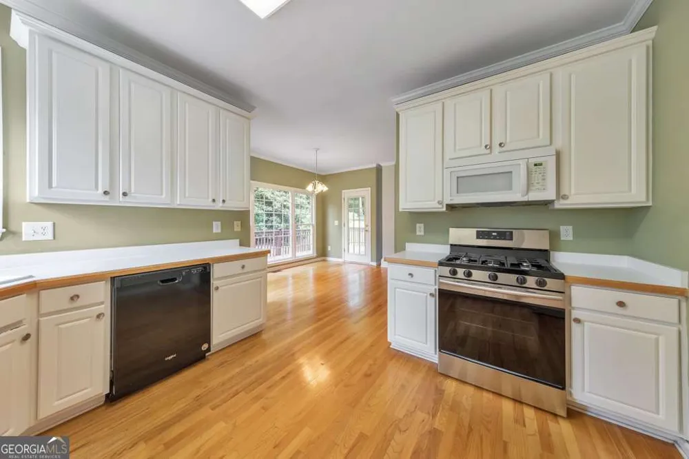 2515 Galloways Farm DR NW Acworth, GA 30101
