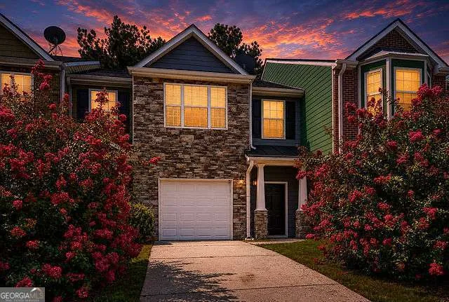 2764 Haligan PT Riverdale, GA 30296