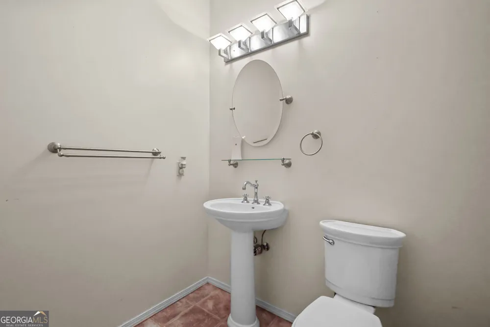564 Tremain DR Hinesville, GA 31313