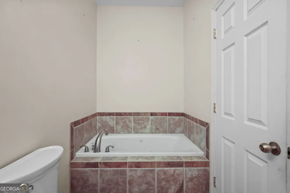 564 Tremain DR Hinesville, GA 31313