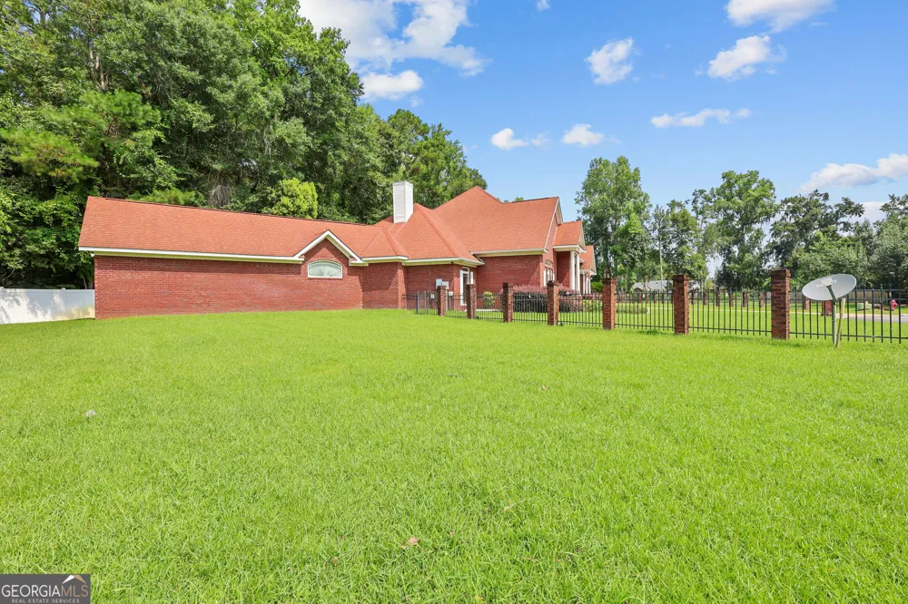 564 Tremain DR Hinesville, GA 31313