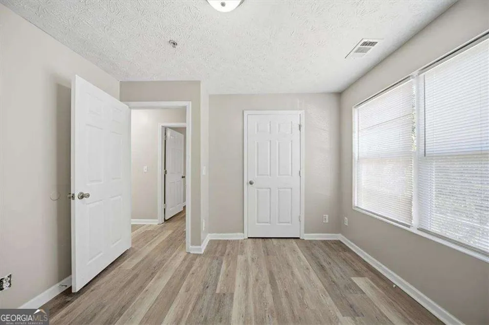 8201 Fairington Village DR Lithonia, GA 30038