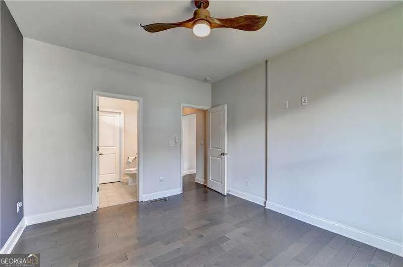 2387 Colby CT Snellville, GA 30078