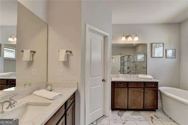 2387 Colby CT Snellville, GA 30078