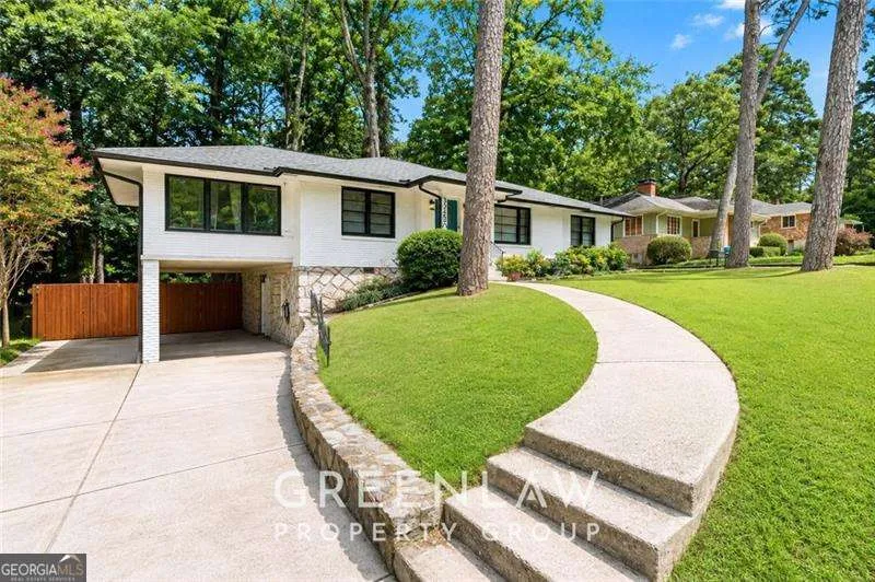 3250 Wynn DR Avondale Estates, GA 30002