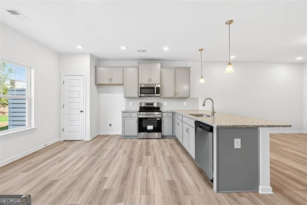 504 Brixton DR Villa Rica, GA 30180