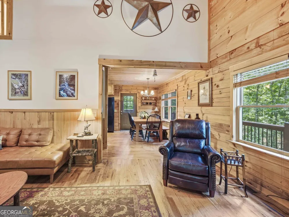 97 Eagles Nest RD Sautee Nacoochee, GA 30571