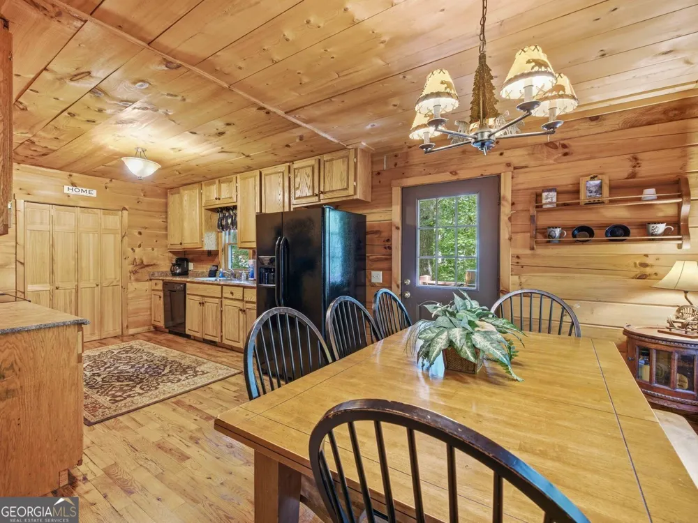 97 Eagles Nest RD Sautee Nacoochee, GA 30571