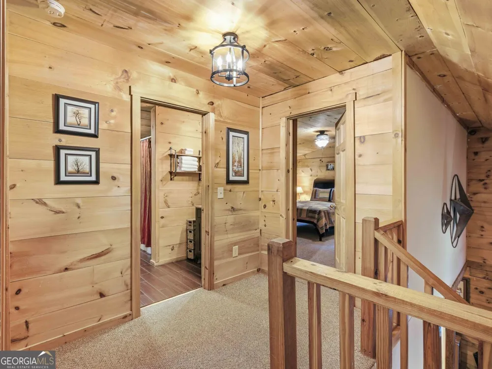 97 Eagles Nest RD Sautee Nacoochee, GA 30571